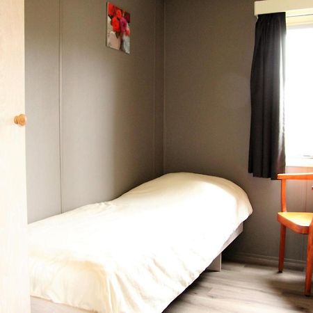 Hofgalow Chalet Op Camping "De Stal" Drijber Εξωτερικό φωτογραφία